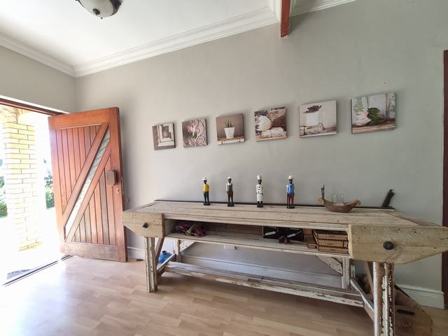 4 Bedroom Property for Sale in Ceres Western Cape